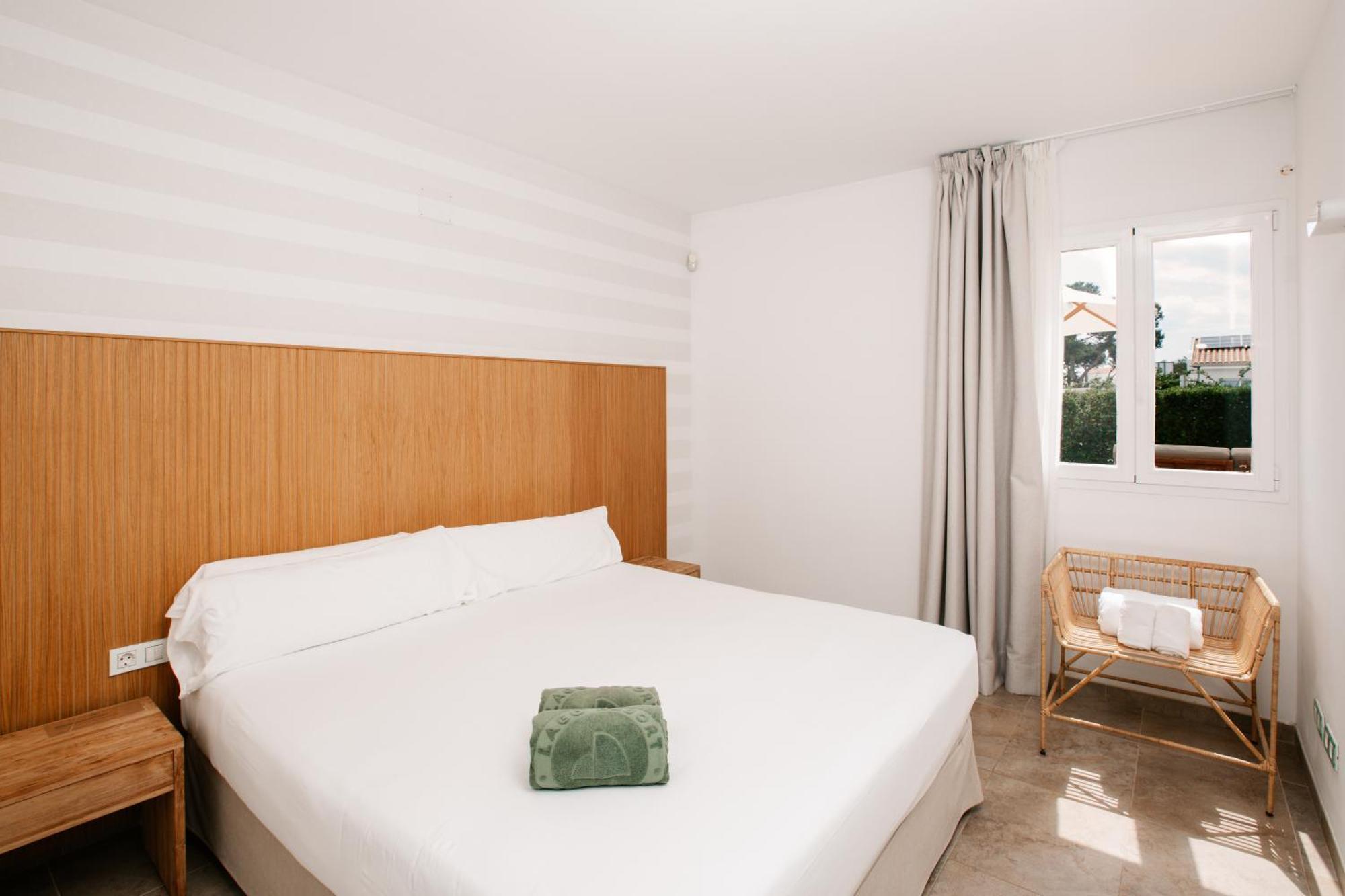 Lago Resort Menorca - Villas & Bungalows Del Lago Cala en Bosch Kültér fotó